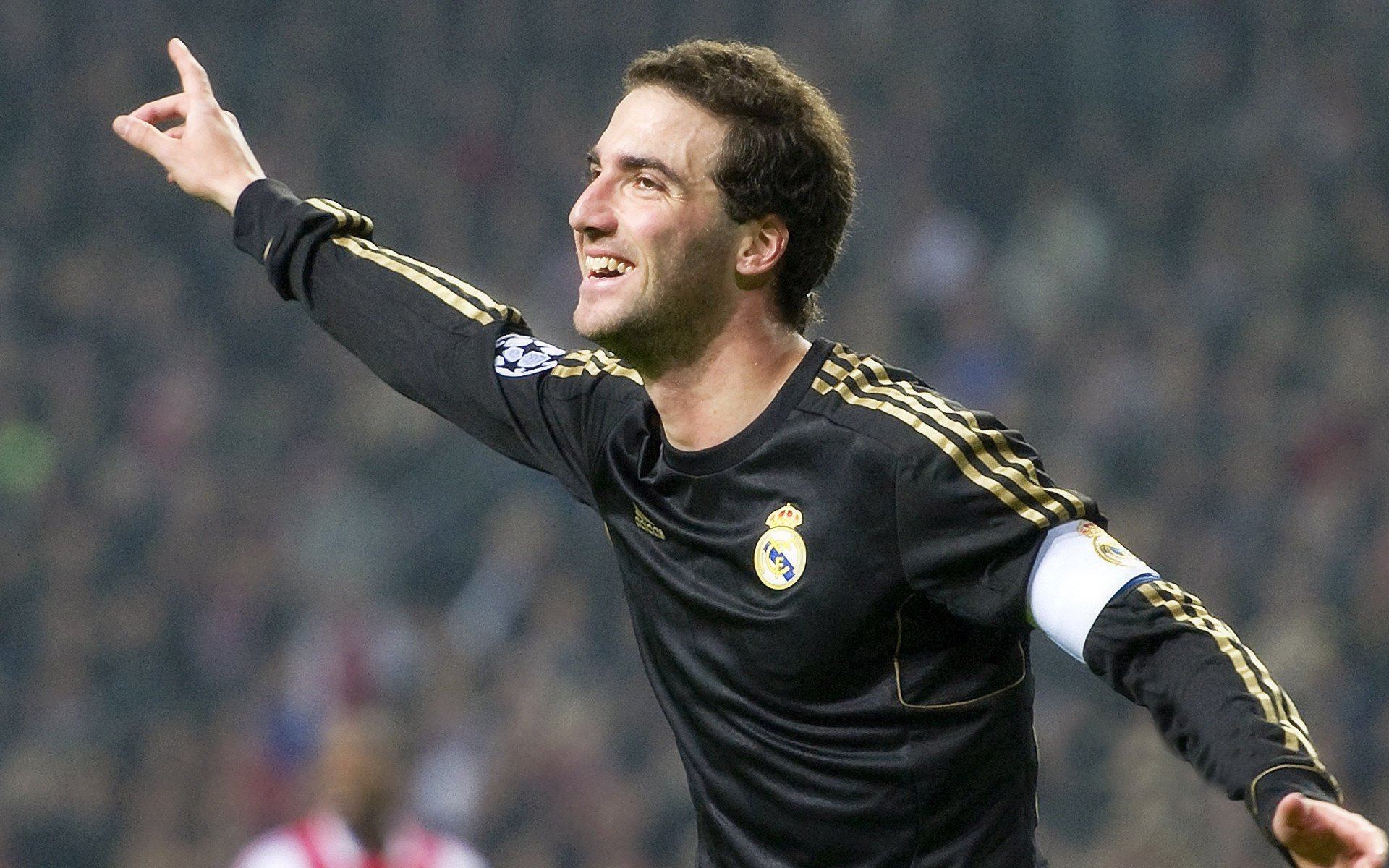 跨界主宰，当哈登在意甲接管比赛，老鹰在NBA一波带走尼克斯